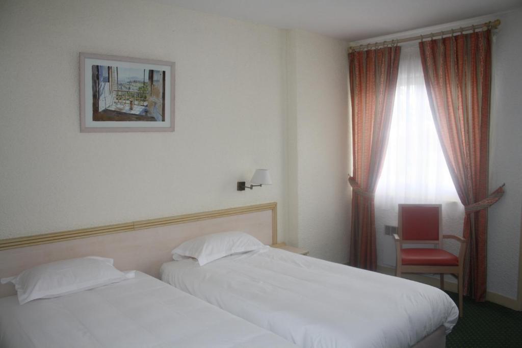 Le Charollais Motel Restaurant Contact-Hotel Vitry-en-Charollais Room photo